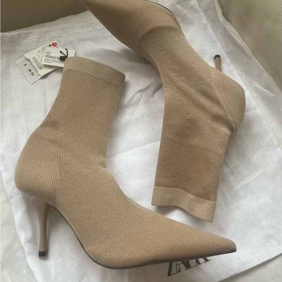 NWT ankle sock boots - Picture 3 of 8